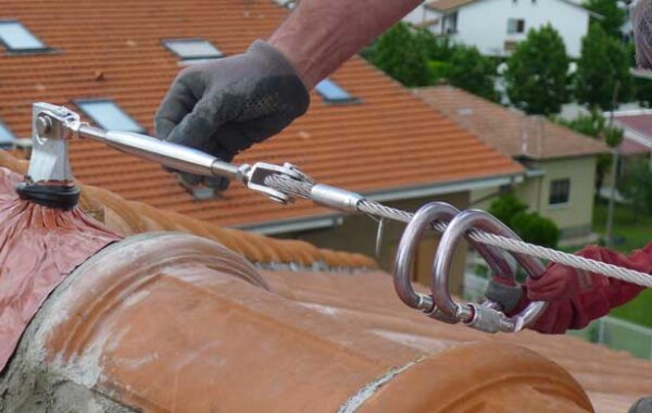 09 – UTILIZZO IMBRACATURE DPI DI III CATEGORIA – ABILITAZIONE